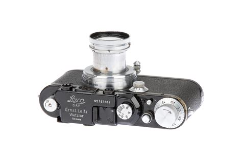 Lot 12 - A Leica IIIa Rangefinder Camera,