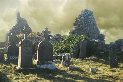 무료 이미지 : 기념물, 풍경화, 묘지, 묘비, 켈트 십자가, 유적, 주춧돌, 아일랜드 2000x1333 - - 687612 ...