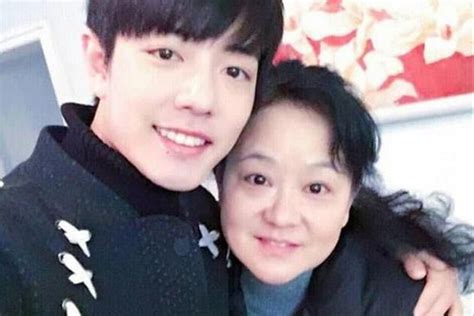 Xiao Zhan's mother tell him to leave entertainment industry | starbiz.net