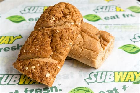 Calories in a Subway Tuna Sub | LIVESTRONG.COM