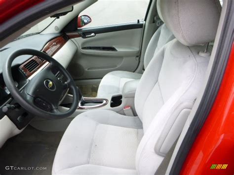 Gray Interior 2009 Chevrolet Impala LT Photo #81188085 | GTCarLot.com