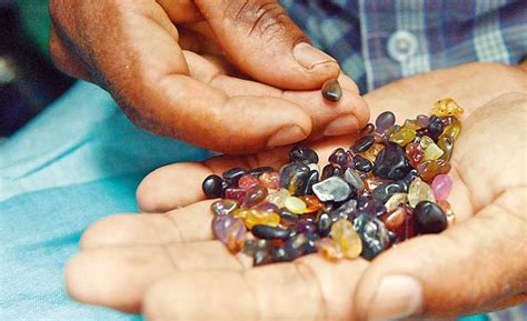 Fake stones threaten to undermine Sri Lanka’s gem trade | Daily FT