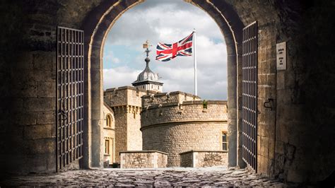 Inside the Tower of London - Smithsonian Channel