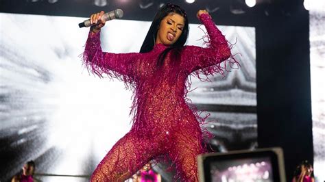 Cardi B, Billie Eilish: Who is performing at the GRAMMY Awards? | wtsp.com