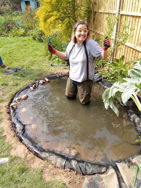 How To Build A Wildlife Pond :: Part 2 – the small gardener | Small water gardens, Garden pond ...