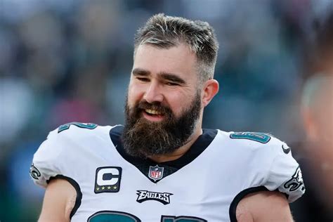 Eagles four-time All-Pro center Jason Kelce announces he will return ...