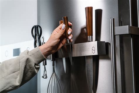 Magnetic Knife Holder :: Behance