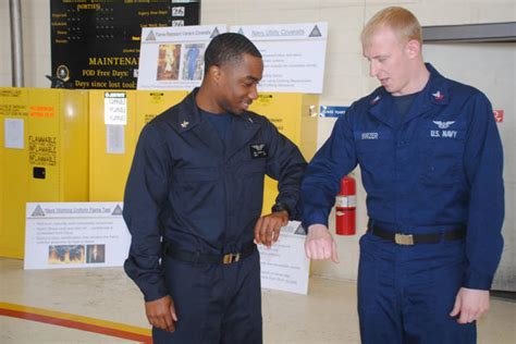 US Navy Issues Broad New Changes to Uniform Policy | Military.com