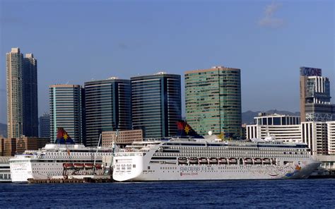 Free Images : sea, water, dock, boat, skyline, city, cityscape ...