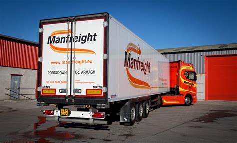 New Schmitz Cargobull executive trailers are the log ical choice for Manfreight | Trailers UK ...