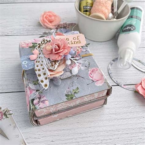 12 Ideas for Mini Scrapbook Albums – Scrap Booking