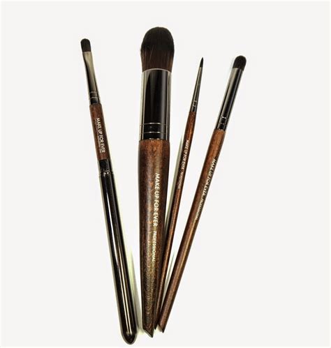 Make Up For Ever Artisan Brushes Review