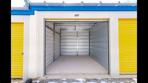 10' x 10' Drive Up Self-Storage Unit - YouTube