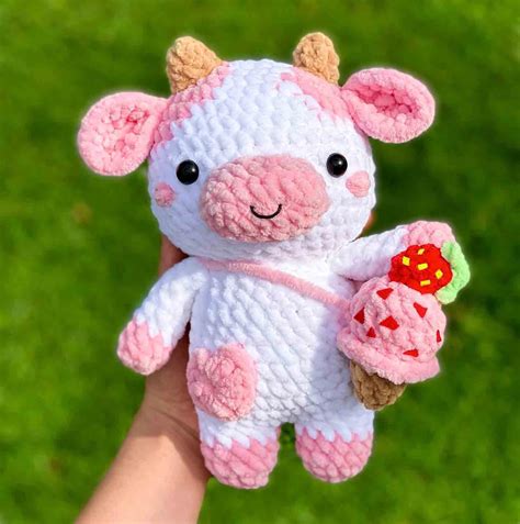 Cute Chubby Milky Cow Crochet Pattern – Fast Crochet