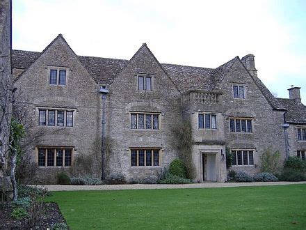 Bolehyde Manor - Wikipedia