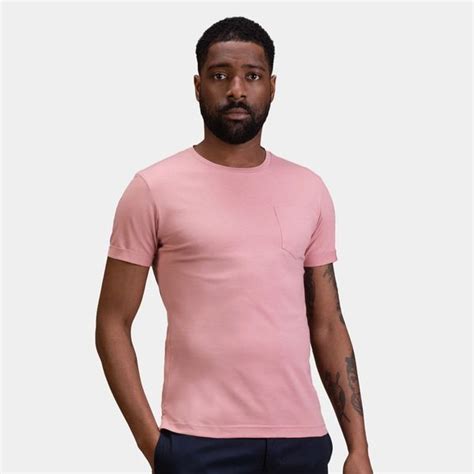 Soft pink t-shirt | Tailor Store®