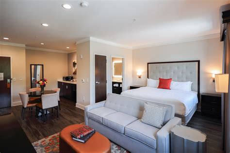 Clemson Hotel Deals | Offers | The Abernathy