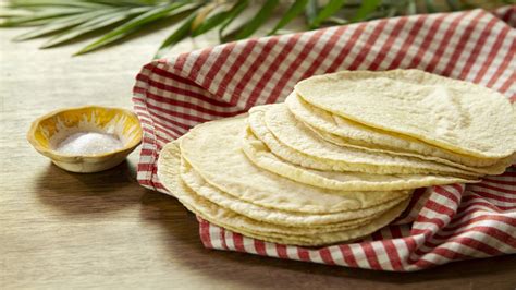 Receta de tortillas de maíz | Delicioso | Univision