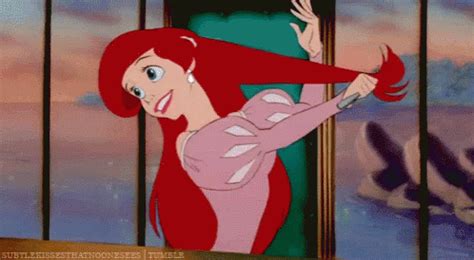 Little Mermaid Ariel The Mermaid GIF - Little Mermaid Ariel The Mermaid Combing - Discover ...