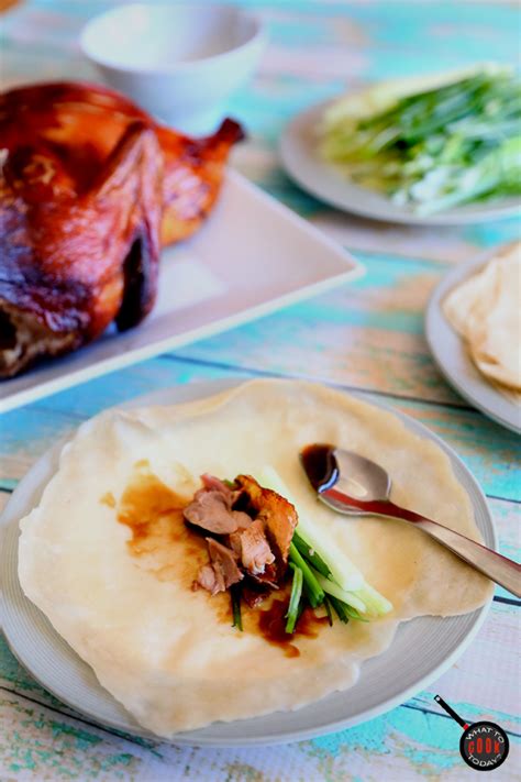 PEKING DUCK WITH CHINESE PANCAKES