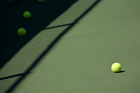How Much Does a Tennis Court Cost? | HowMuchIsIt.org