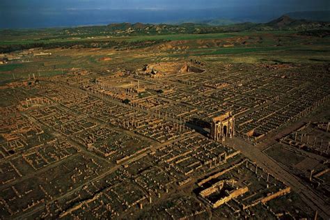 Roman Heritage in Algeria- Breath Taking Images of Timgad | Urban Splatter