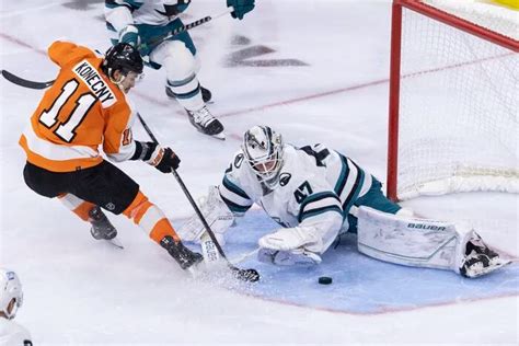 Goalie James Reimer and the San Jose Sharks shut out the Flyers, 3-0