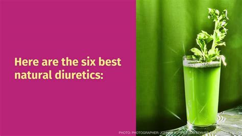 The 6 Best Natural Diuretic Foods and Drinks, According to a Dietitian