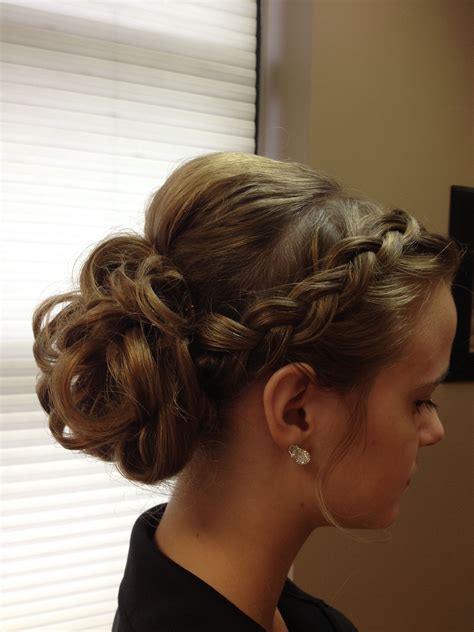 13 Hairstyles For Homecoming Dance | Hairstyles Street