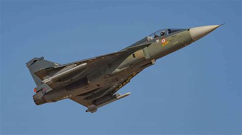 Tejas vs F-16: Why Lockheed Martin's F-16 Fighter Jets Are A Big Threat ...