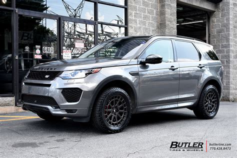 Land Rover Discovery with 18in Black Rhino Boxer Wheels exclusively ...