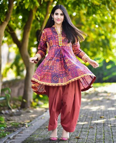 Pin by niki on Patiala partywear | Frock fashion, Pakistani dress ...