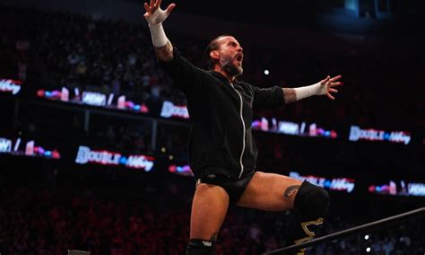 Report: CM Punk was briefly backstage for WWE Raw in Chicago