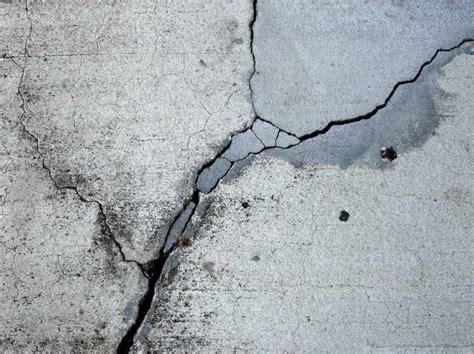 New Self Healing Concrete Can Fix Itself And Fill Cracks