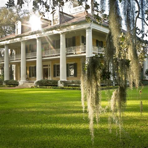 Preppy Paradise | Plantation style homes, Southern plantation, Southern plantation homes