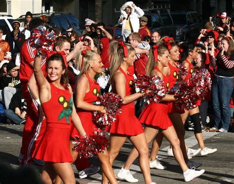 Rose Parade 2010 OSU Cheerleaders | Ohio State University, R… | Flickr