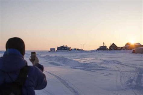 Tuktoyaktuk Winter Road - Northwest Territories | Ski Canada