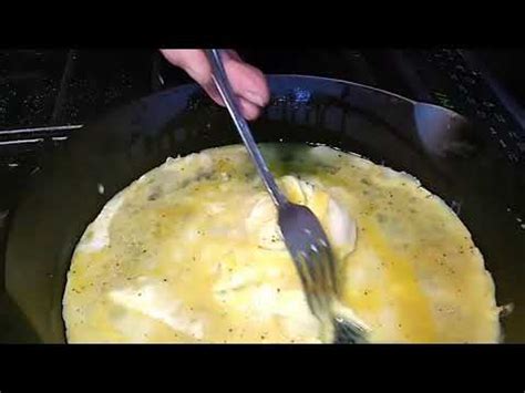 Copycat Bob Evans Breakfast burrito - YouTube