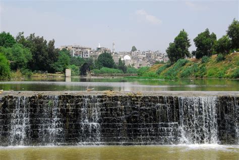 Dam along the Orontes River, Hama photo - Brian McMorrow photos at ...