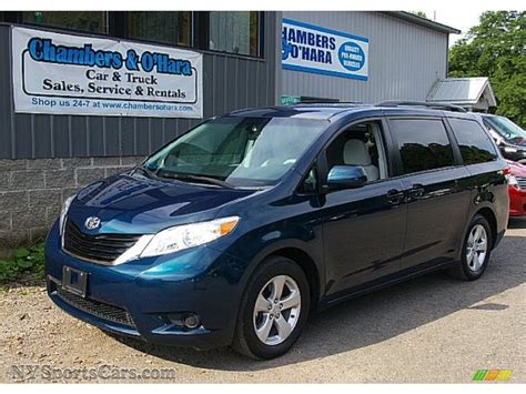 Navy blue toyota sienna