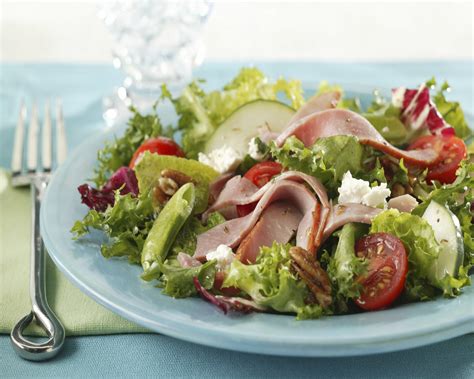 Chopped Salad with Ham and Goat Cheese - Pork Recipes - Pork Be Inspired