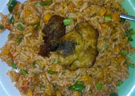 Ghana jollof rice Recipe by Diana Asare - Cookpad