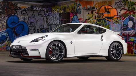 White Nissan 370z HD wallpaper | Wallpaper Flare