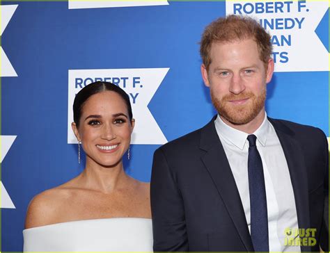 Meghan Markle & Prince Harry Arrive Hand In Hand For Ripple Of Hope ...