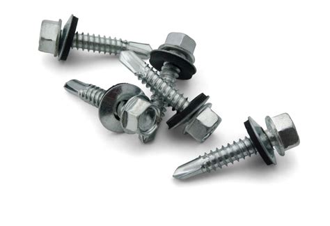 Best Placement for Screws in Metal Roofing in 2024 - Myrooff.com