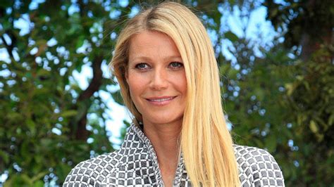 Gwyneth Paltrow models Goop's new swimwear, stuns social media: ‘This ...