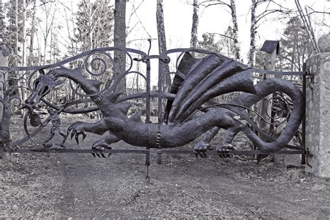 Dragon gate by guru-13 on DeviantArt