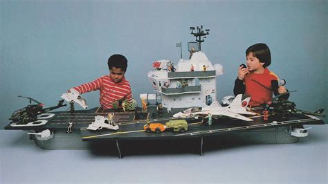 Gi Joe USS Flagg Aircraft Carrier: When Dreams Get Big | Heart of Toys