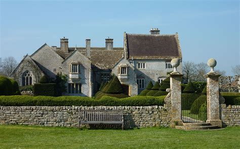 Lytes Cary Manor, Somerset | English manor houses, English country ...