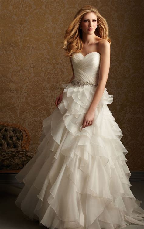 DressyBridal: Princess Wedding Gowns——Start Your Fairy Tale Story